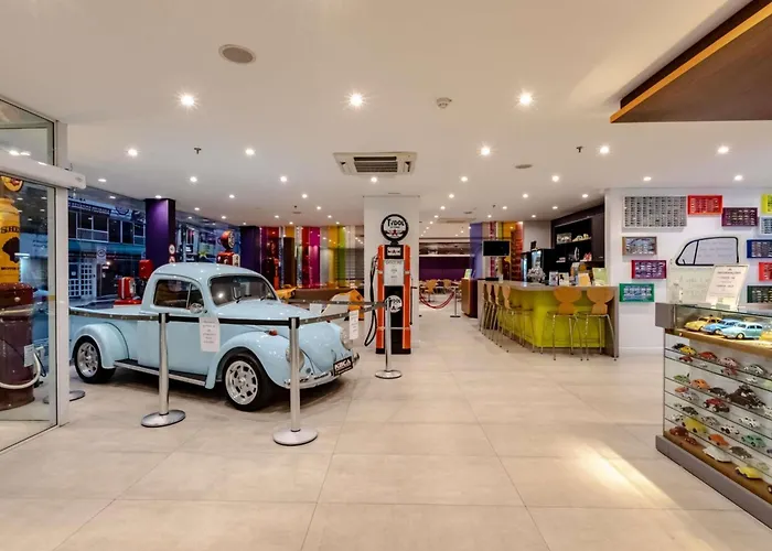 Hotel 3 estrelas: Ibis Styles Balneário Camboriú - 1 Quadra do Mar